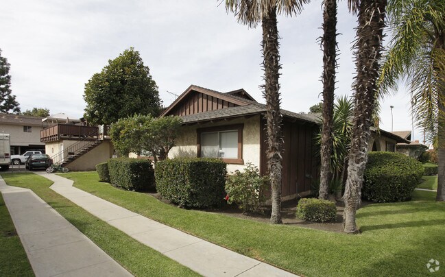 Primary Photo - Delano Apartments