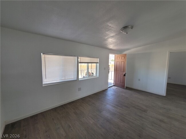 Building Photo - 6061 E Judson Ave