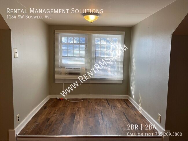 Building Photo - 1184 SW Boswell Ave