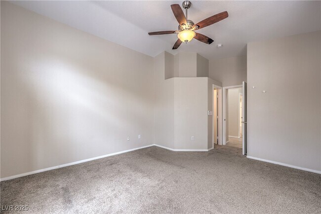 Building Photo - 8136 Shady Glen Ave