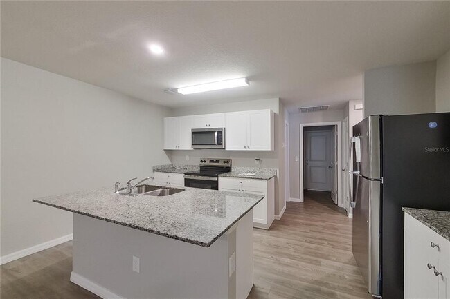 Building Photo - 18310 Gibraltar Ln