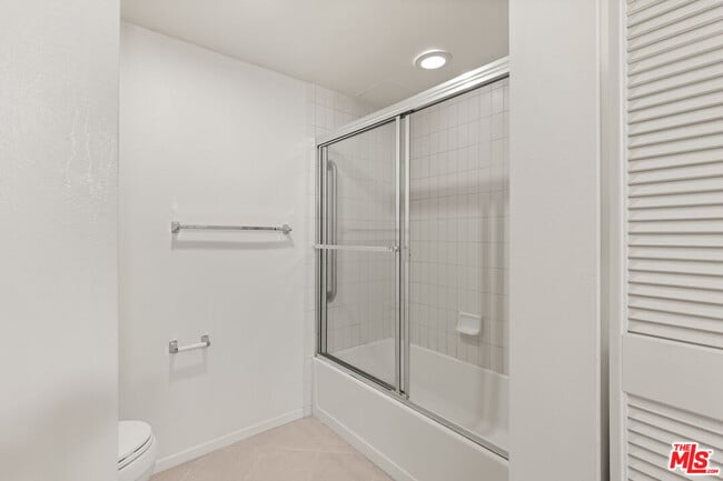 Building Photo - 267 San Pedro St