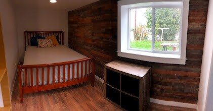 Office space (we used it has a second bedroom). Furnishings not included. - 2415 E 12th St