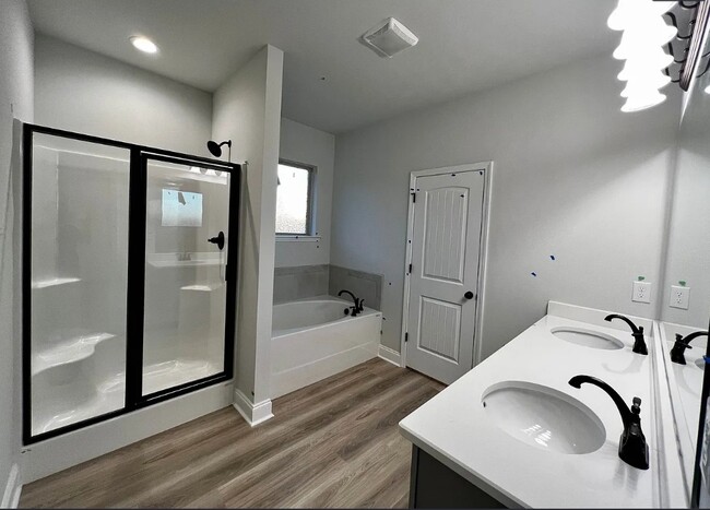 Building Photo - 10699 Orkney Way