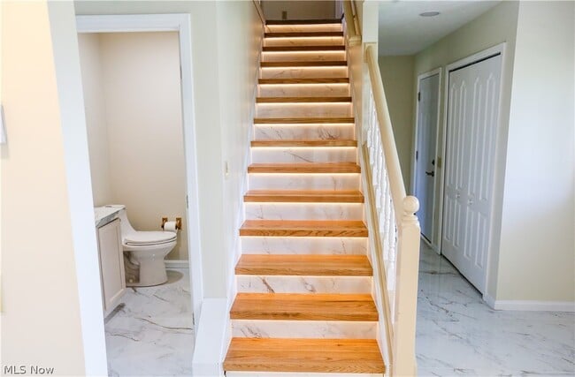 Building Photo - 4823 Elizabeth Ln