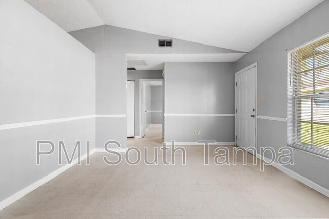 Building Photo - 9948 US-98