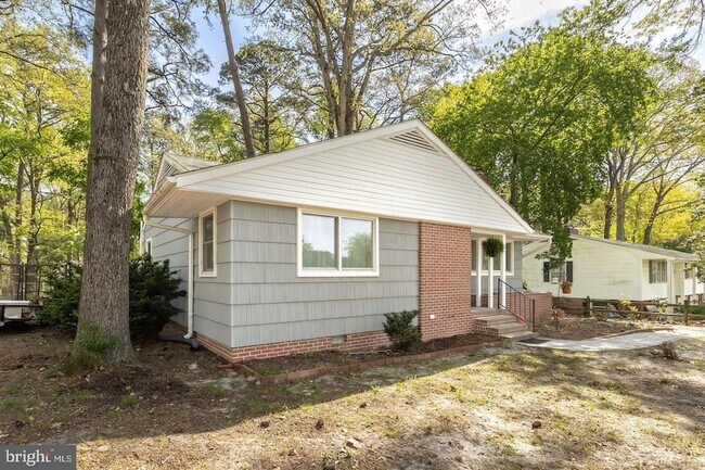 Building Photo - 731 Richwil Dr