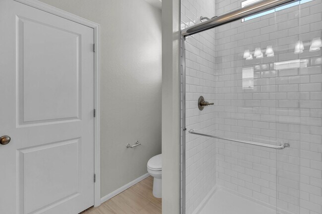 Building Photo - 17996 W Sand Hls Dr