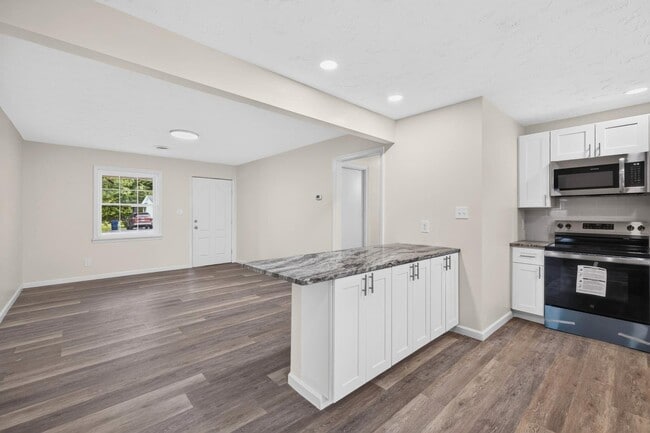 Building Photo - 2839 Black Oak Rd