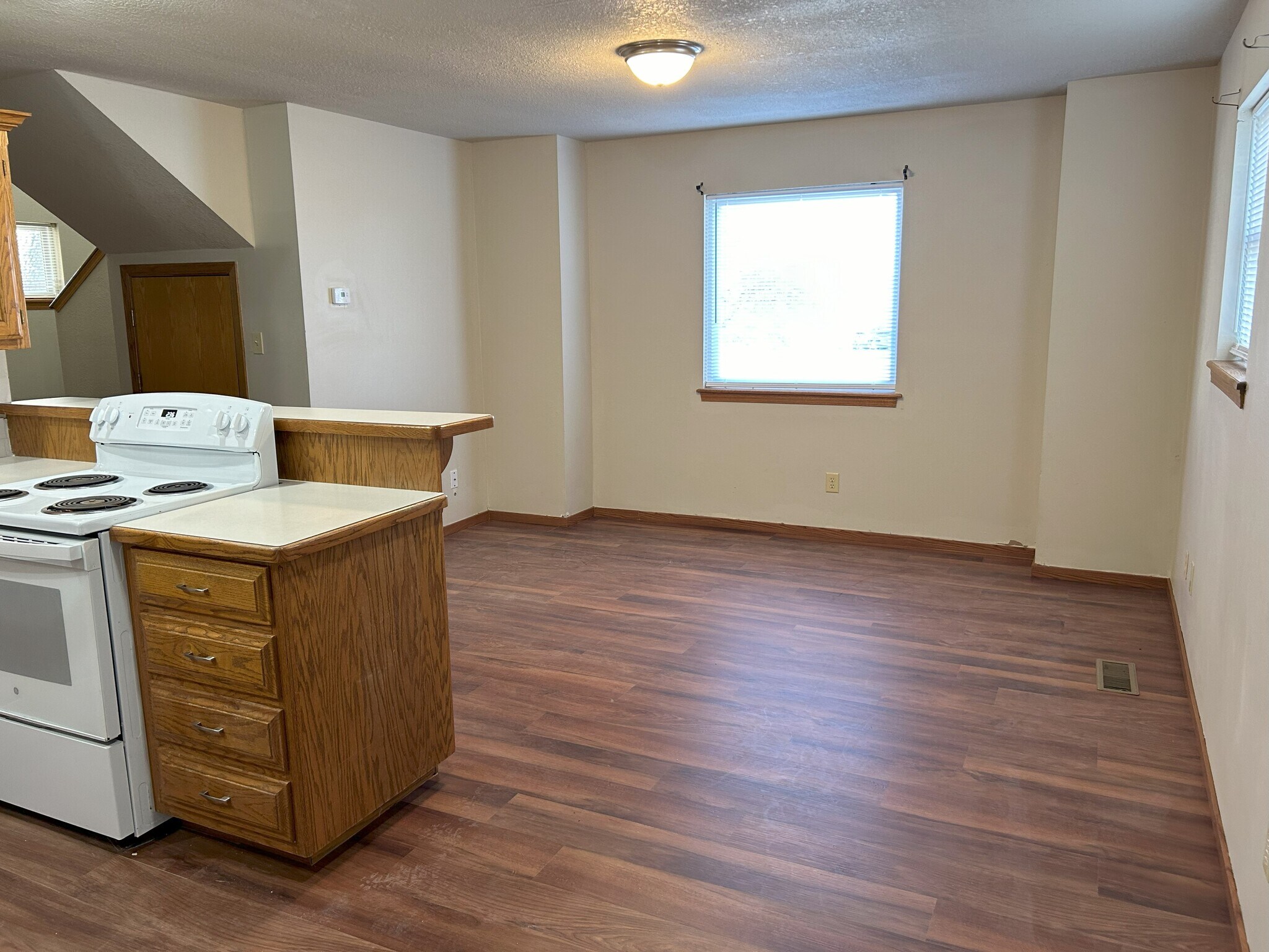 Front Room - 1042 Baxter St
