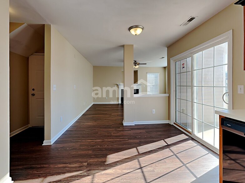 Building Photo - 120 Denby Dr