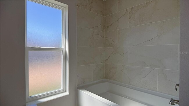 Building Photo - 110 E Dupont Ter