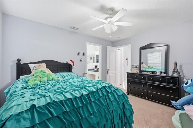 Building Photo - 12329 Creek Edge Dr