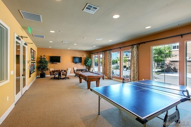 Building Photo - 10637 Golden Willow Trail