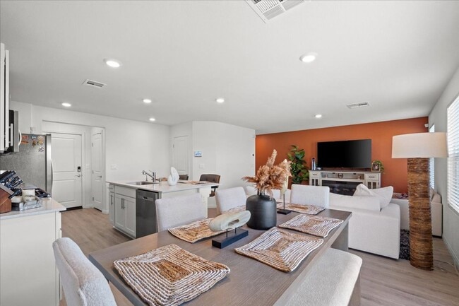Building Photo - Newer Build 4-Bedroom Home with Chef’s Kitchen & Entertainer’s Backyard