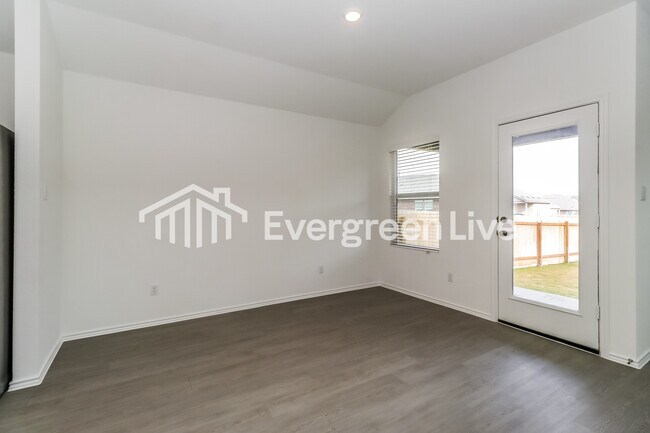 Building Photo - 1124 Nesting Bird Dr