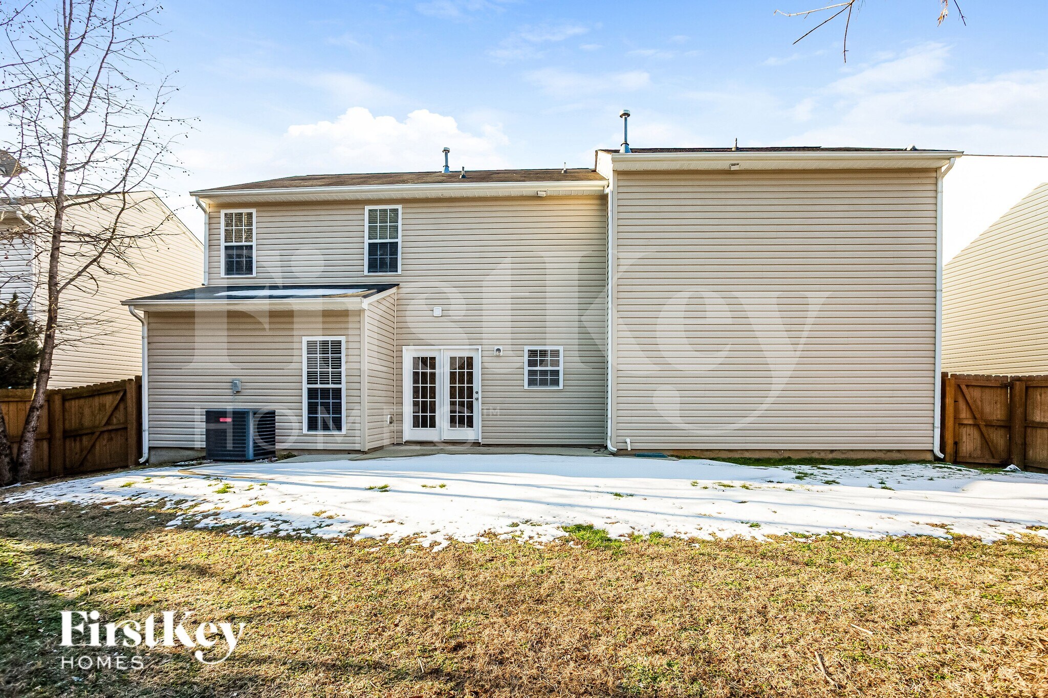 Building Photo - 12814 Coral Sunrise Dr