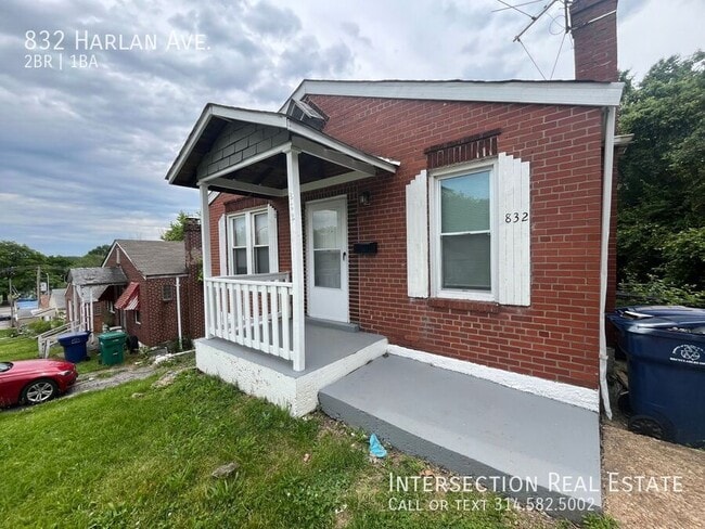 Building Photo - 832 Harlan Ave