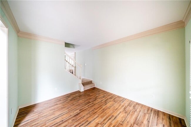 Building Photo - 2945 Highland Pass