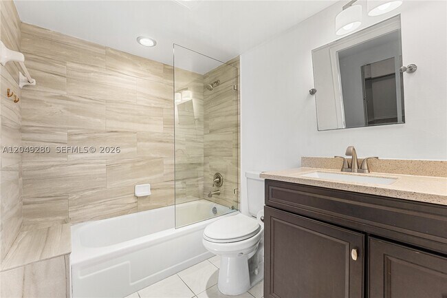 Building Photo - 4301 Martinique Cir