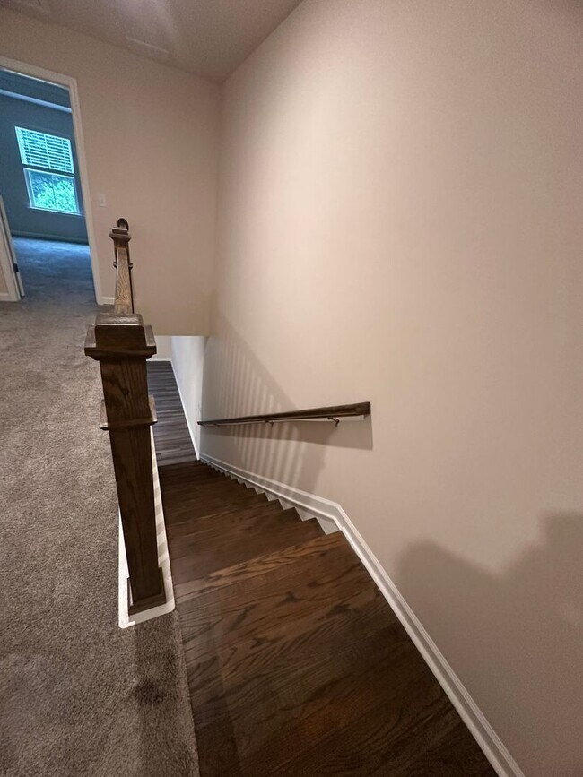 Building Photo - 3BR 2.5BA Townhome in High Point
