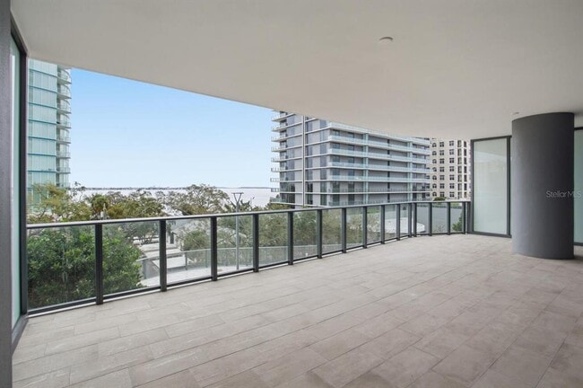 Building Photo - 3015 S Ysabella Ave