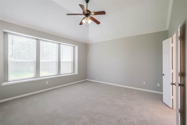 Building Photo - 17627 Quiet Loch Ln