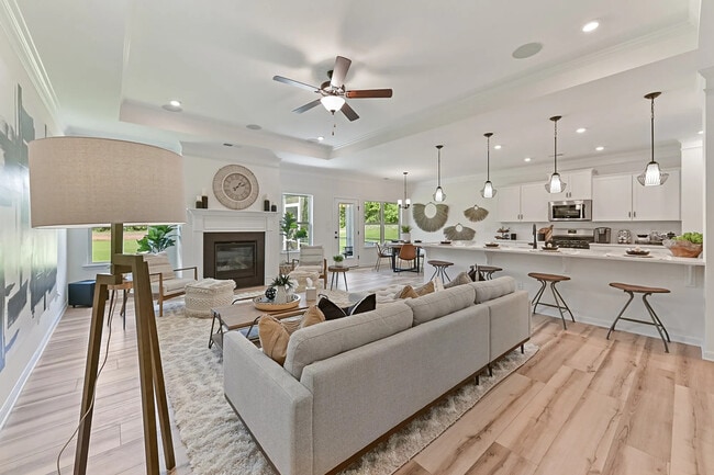 Building Photo - 256 Verbena Dr