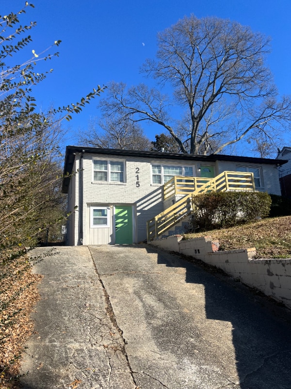 Building Photo - 215 Griffin St NW