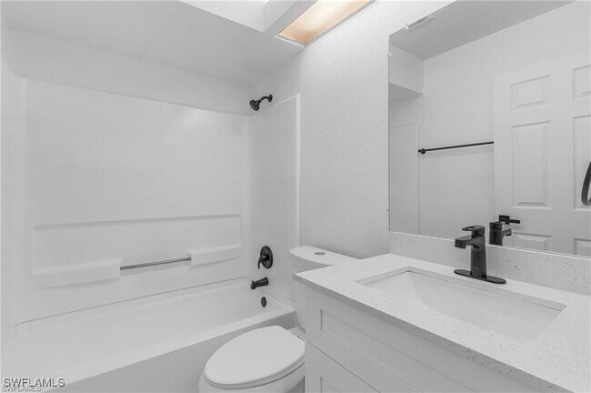 Building Photo - 8184 Cypress Dr N