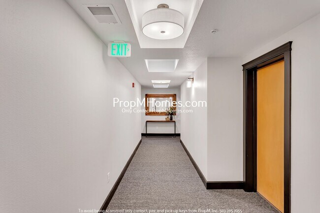 Building Photo - Beranger Commons - The Pearl of Gresham! S...