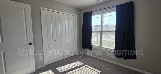 Building Photo - 353 Zebulon Cove
