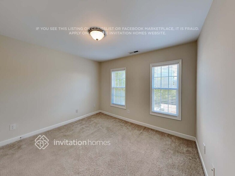 Building Photo - 232 Butterbiggins Ln