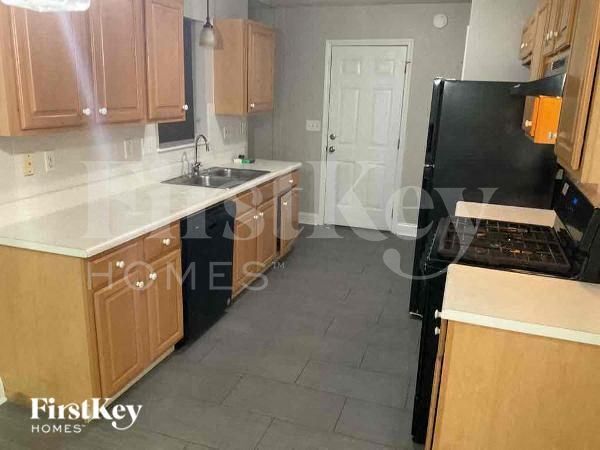 Building Photo - 2522 Halcyon Way