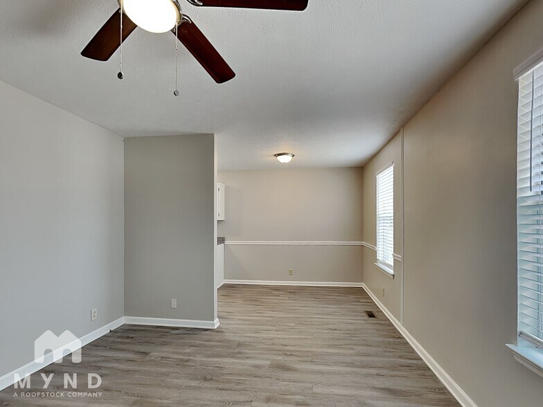 Building Photo - 305 Burlwood Ct