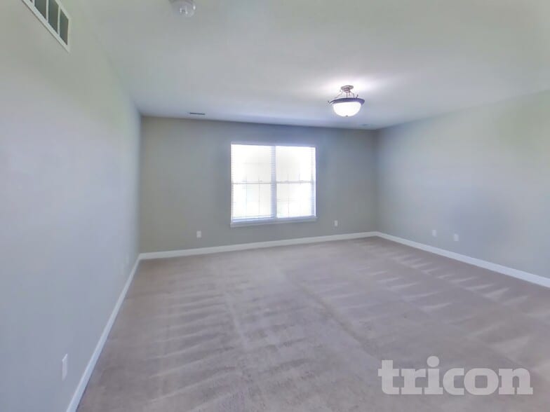 Building Photo - 733 Merrifields Dr