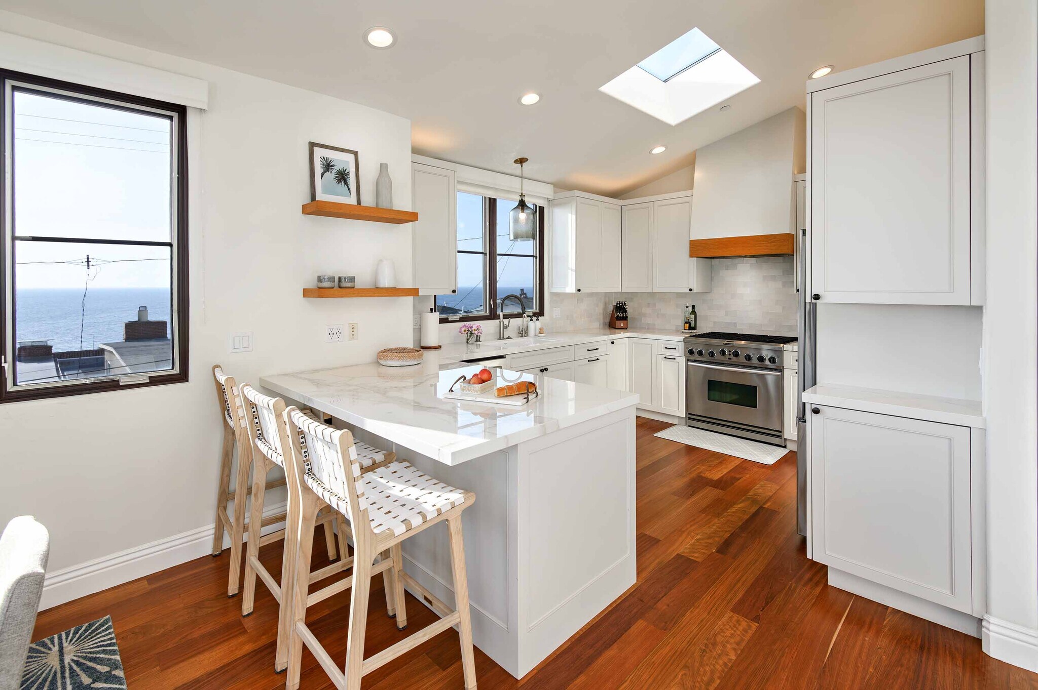 Building Photo - 319 33rd St