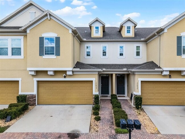 Primary Photo - 17453 Chateau Pine Way