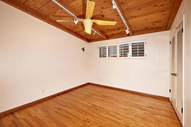 Building Photo - 1577 Neptune Ave