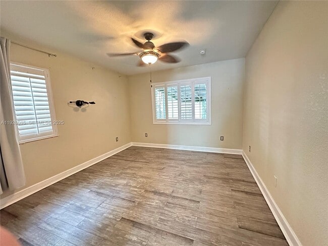 Building Photo - 349 Mahogany Dr