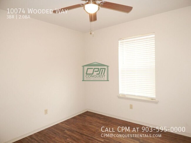 Building Photo - 10074 Wooded Way