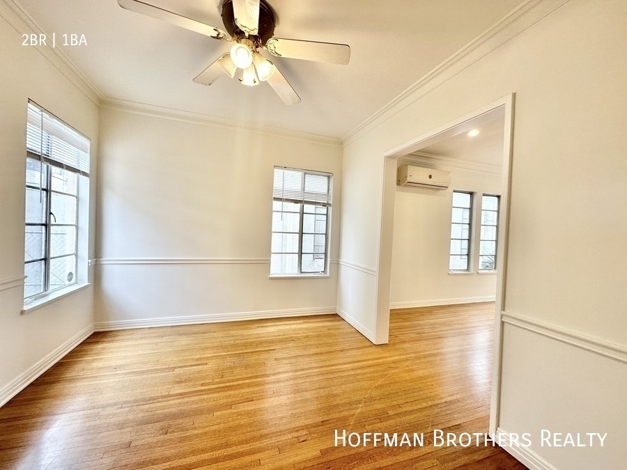 Building Photo - 1207 S La Cienega Blvd