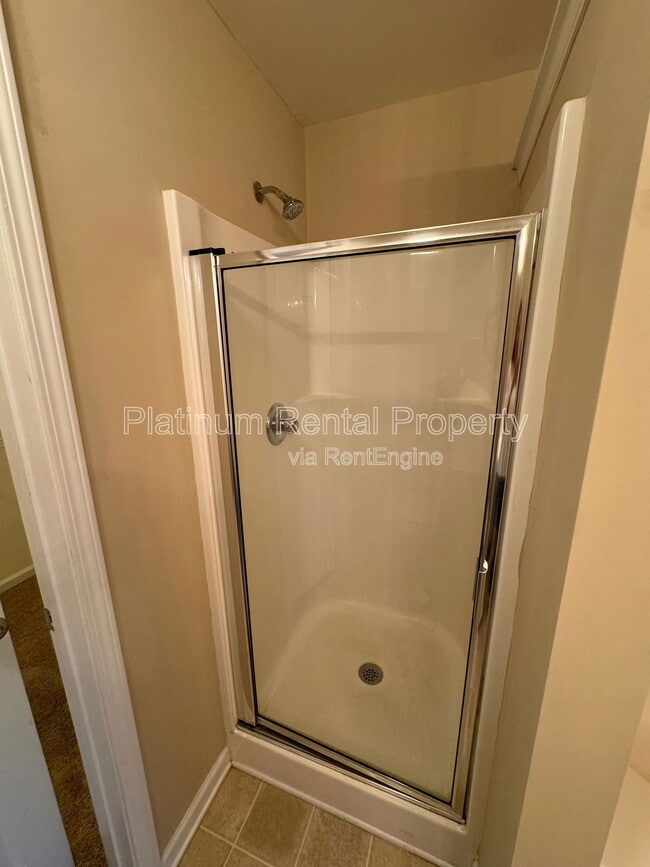 Building Photo - 3135 Millington Pl