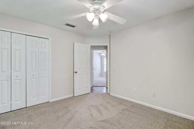 Building Photo - 749 Grand Parke Dr