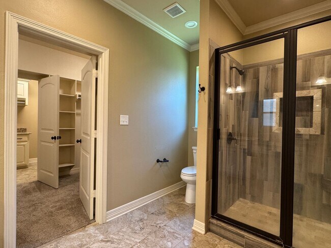 Building Photo - 11248 Fox Trail