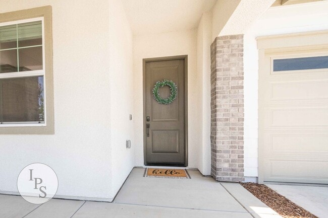 Building Photo - Madera Tesoro Viejo - Beautiful Hillside Village 2-Story Home, 4BR/3BA, SOLAR, Community Pool + L...