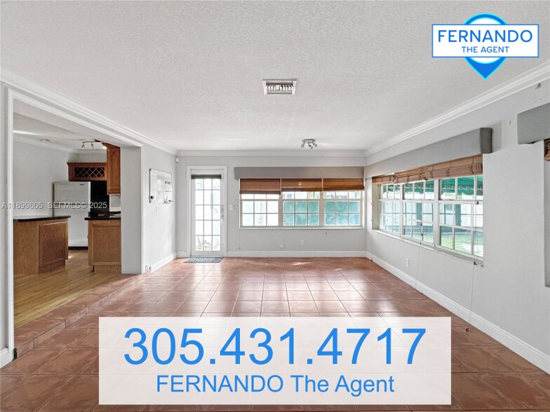 Building Photo - 5760 SW 10th St