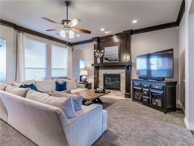 Building Photo - Beautiful home + Deer Creek Schools + 4 bedroom + 2.5 bathrooms