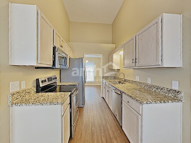 Building Photo - 111 Bennett Dr