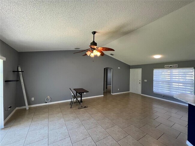 Building Photo - 755 Triple Crown Ln